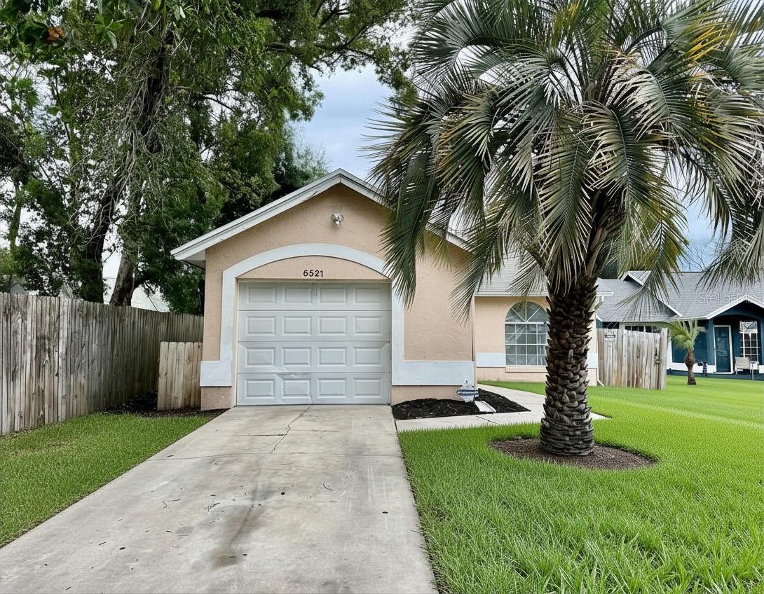 Photo of 6521 GARDEN SPRING COURT ORLANDO FL 32818