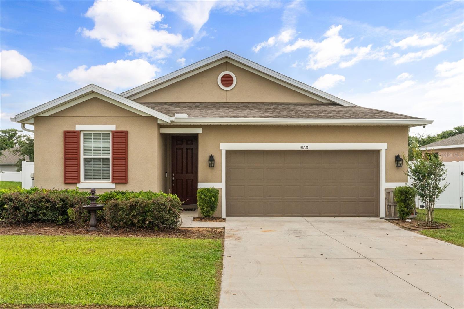 Photo of 31724 BROADWATER AVENUE LEESBURG FL 34748