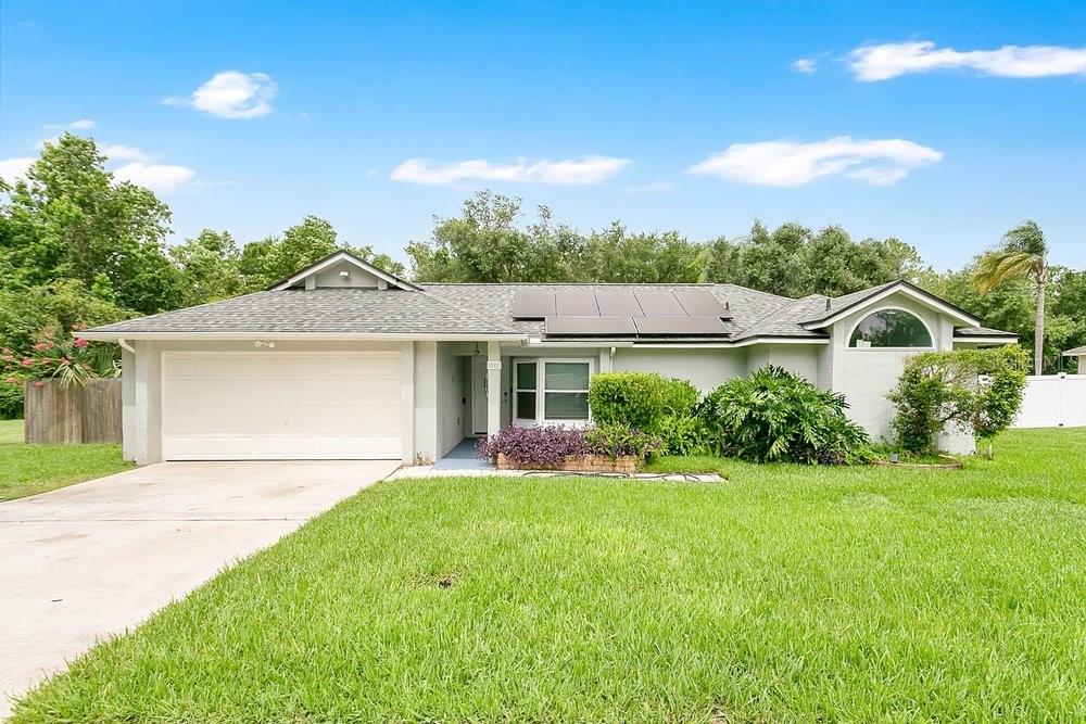 Photo of 1092 W RIVIERA BOULEVARD OVIEDO FL 32765