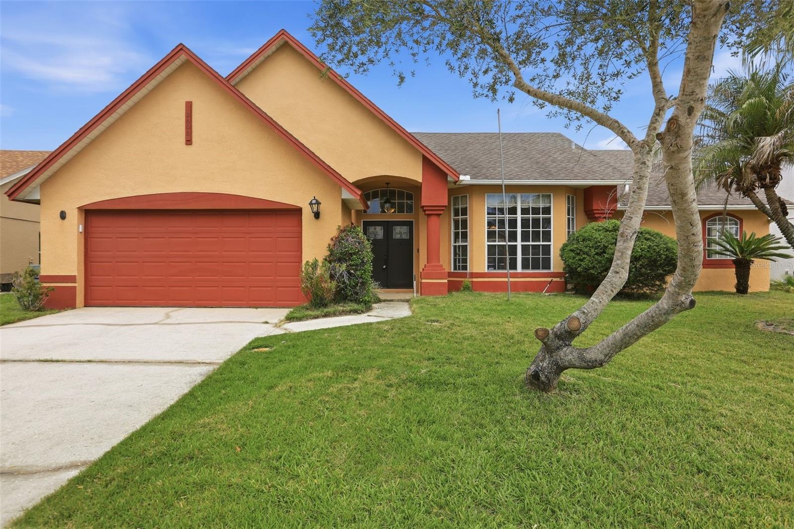 Photo of 12606 CHELMSFORD COURT ORLANDO FL 32837