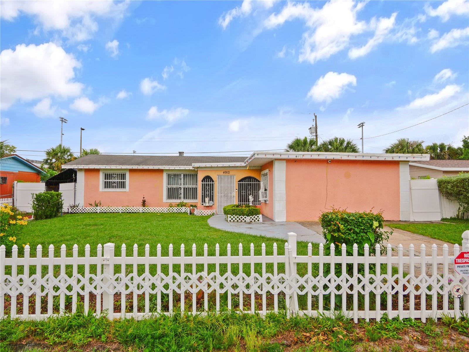 Photo of 4912 DANNY BOY CIRCLE ORLANDO FL 32808