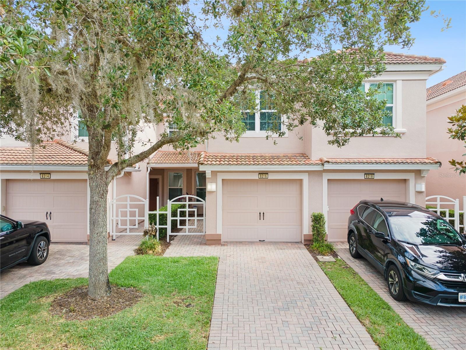 Photo of 8316 FONTERA DRIVE #8316 DAVENPORT FL 33896