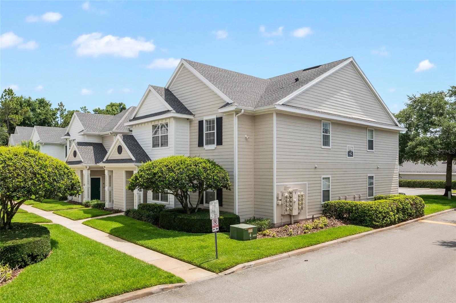 Photo of 142 SOUTHERN PECAN CIRCLE #205 WINTER GARDEN FL 34787