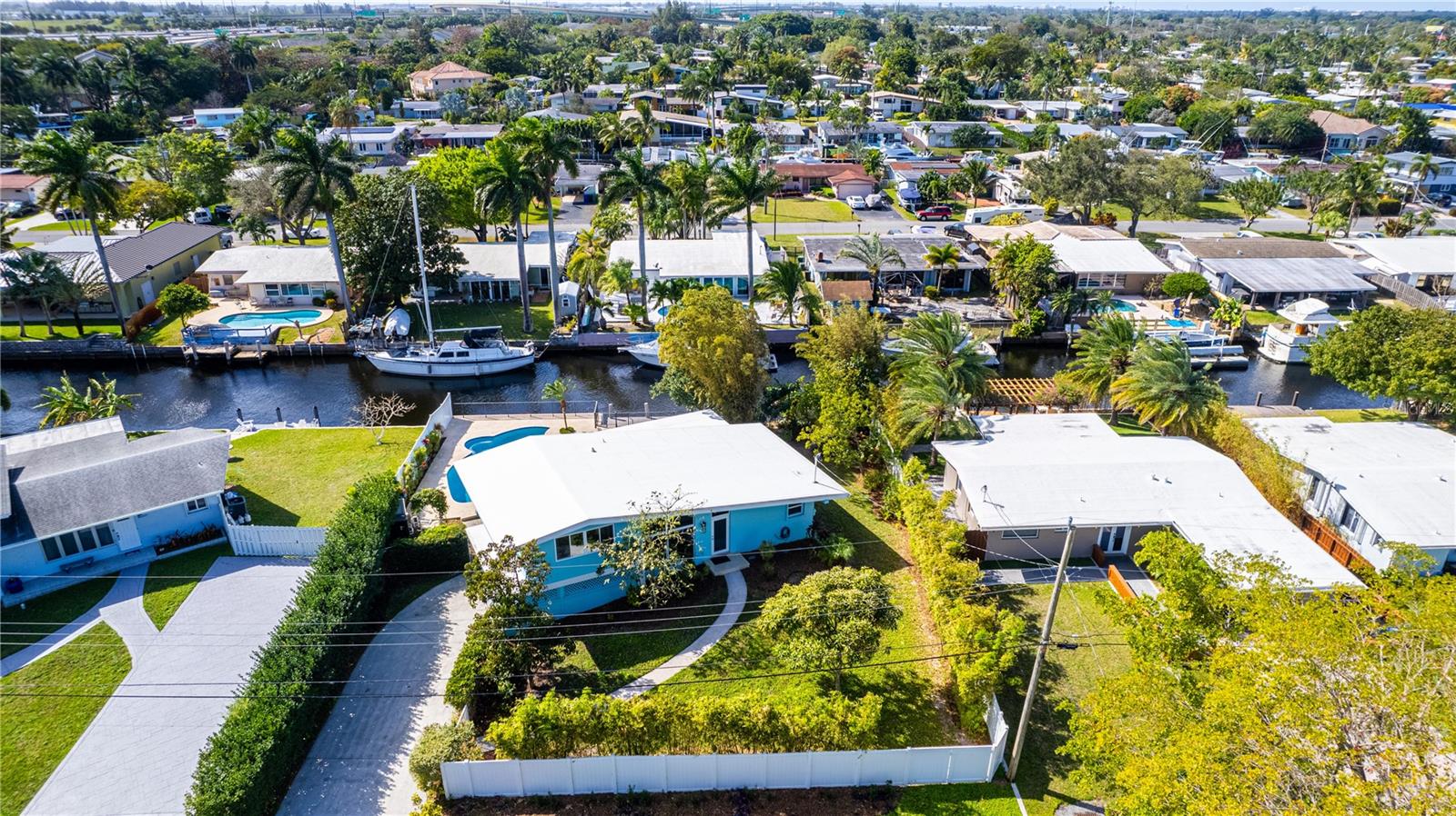 Photo of 2631 KEY LARGO LANE FORT LAUDERDALE FL 33312
