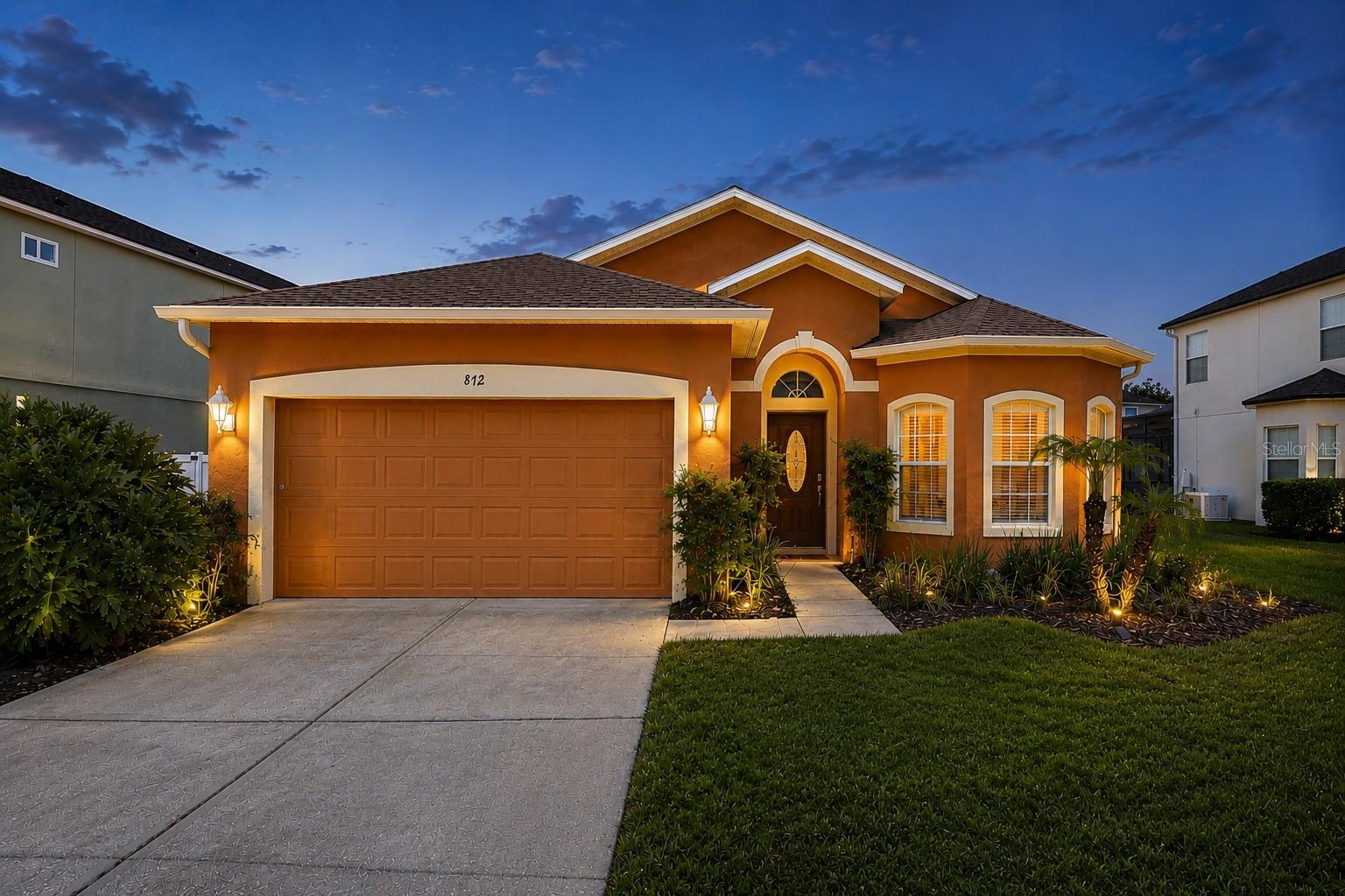 Photo of 872 SUSSEX DRIVE DAVENPORT FL 33896