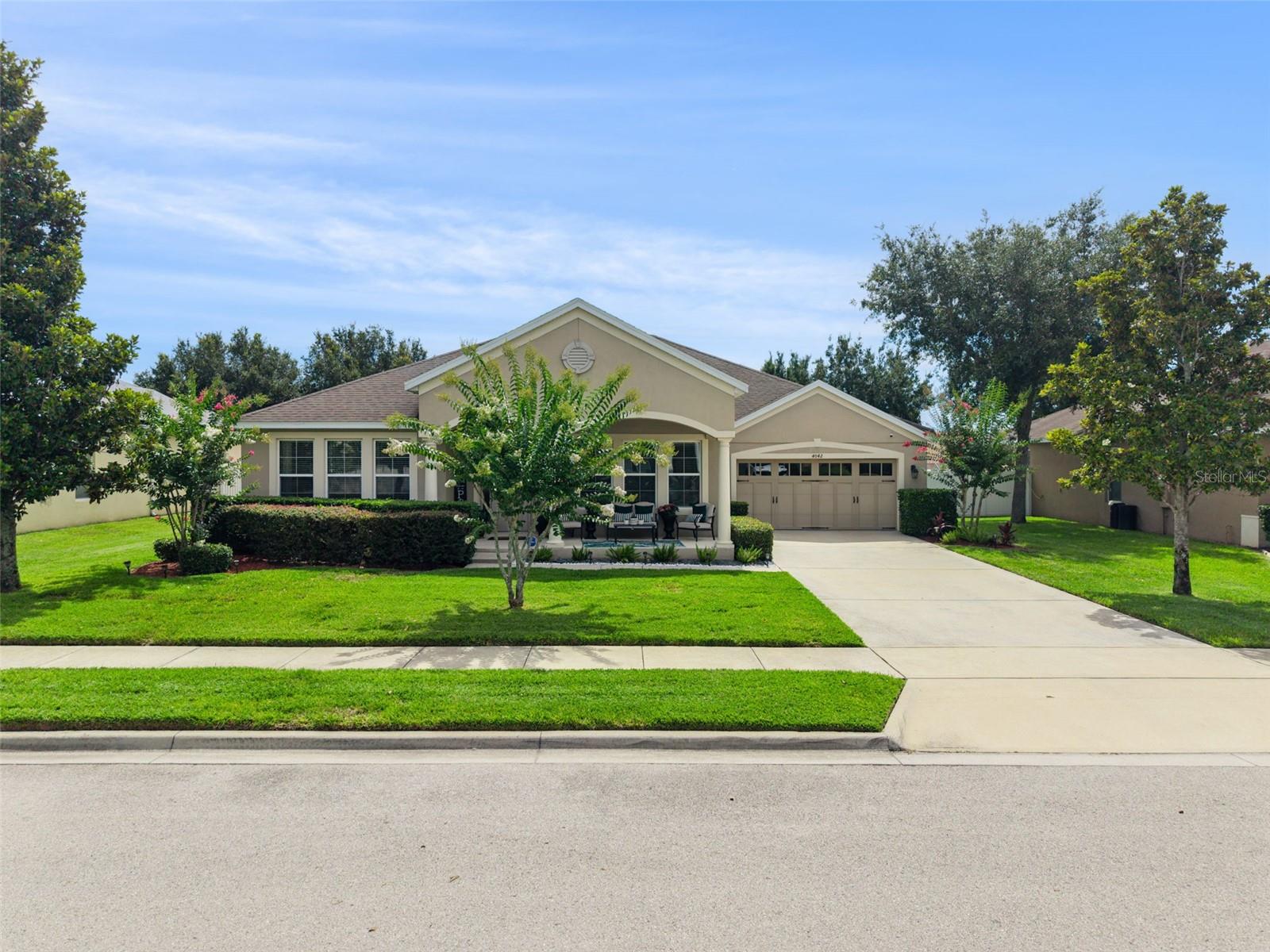Photo of 4042 CHANDLER ESTATES DRIVE APOPKA FL 32712