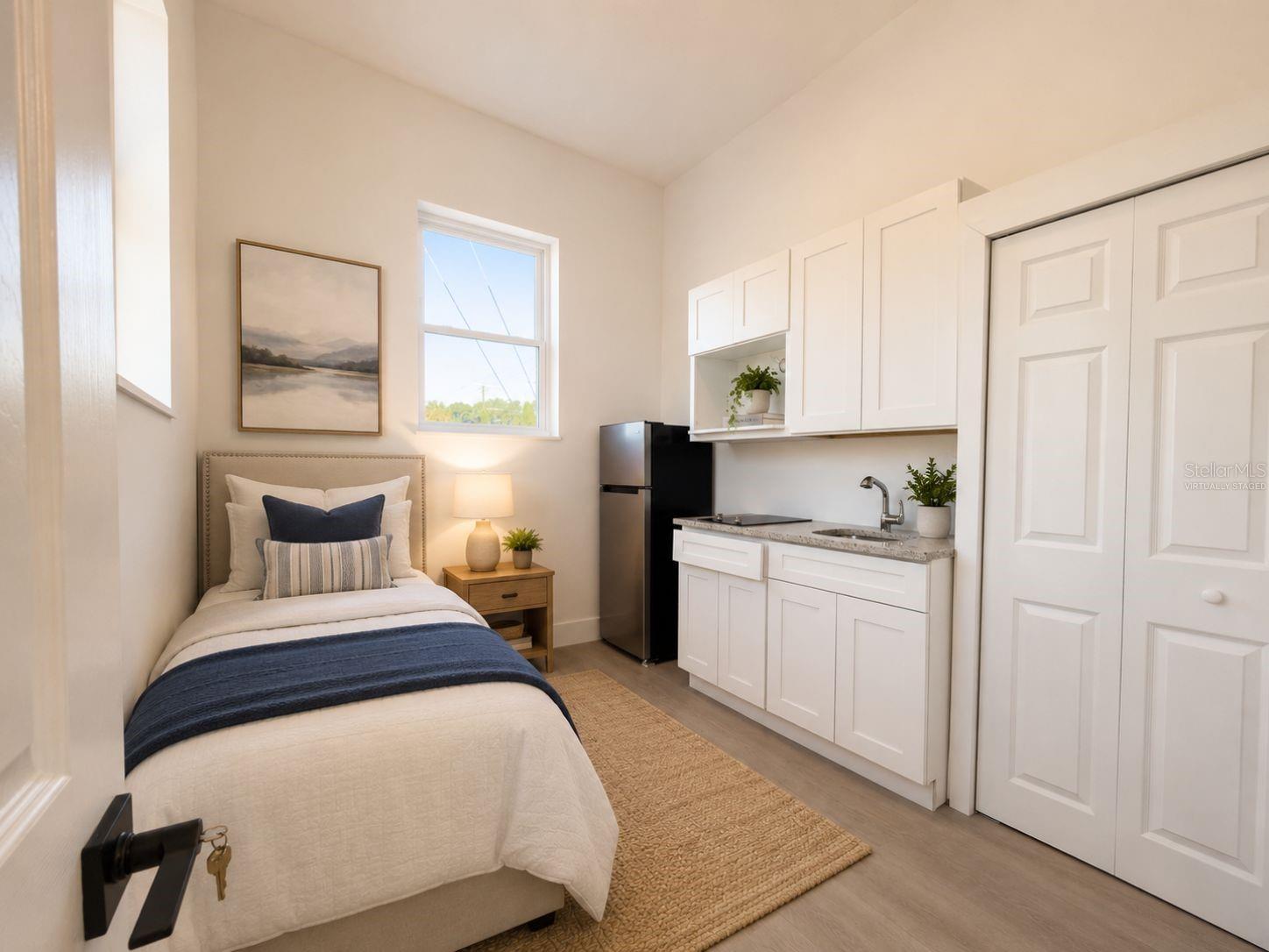 Photo of 401 E COLUMBUS DRIVE #4 TAMPA FL 33602