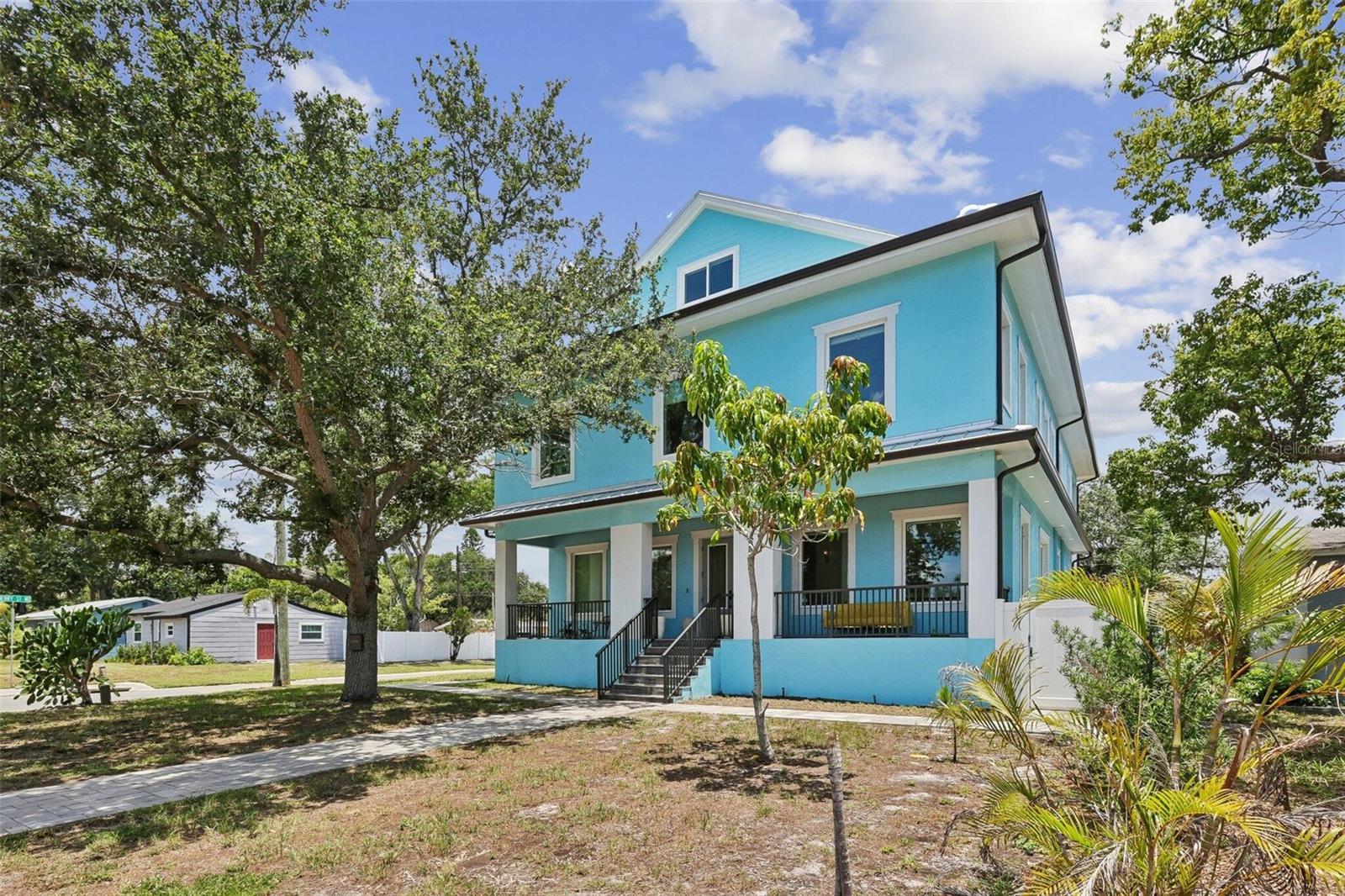Photo of 501 40TH AVENUE ST PETERSBURG FL 33703