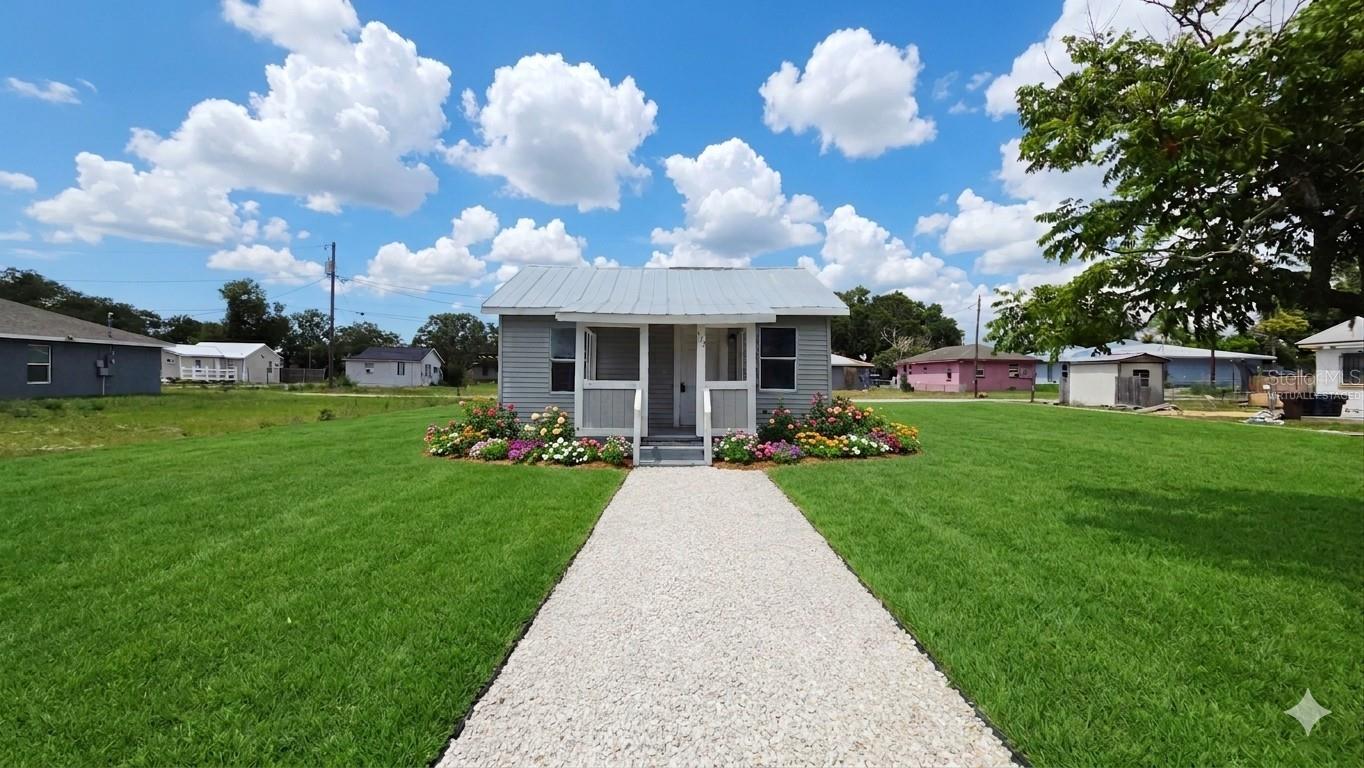 Photo of 513 LINCOLN AVENUE LAKE WALES FL 33853