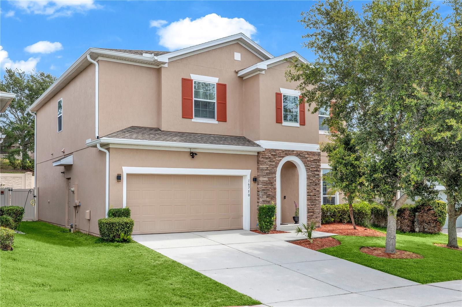 Photo of 16750 ABBEY HILL COURT CLERMONT FL 34711