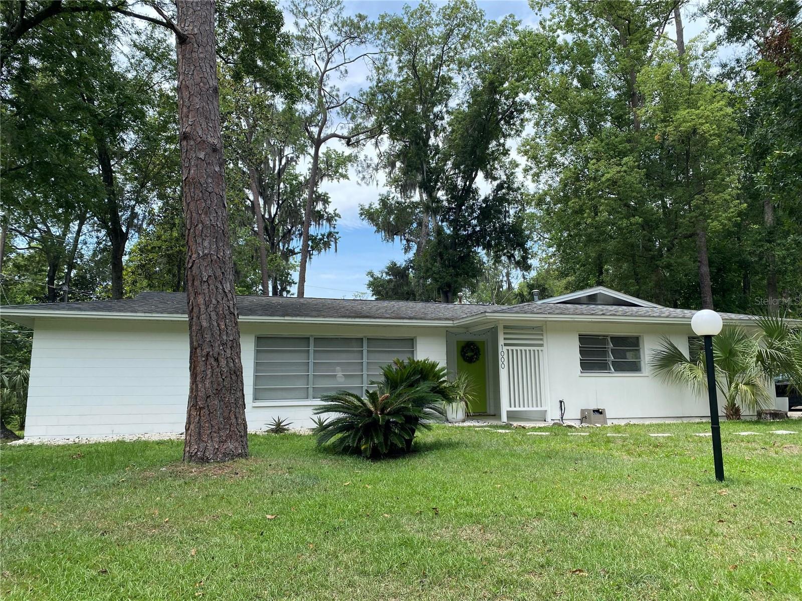 Photo of 1000 NW 39TH DRIVE GAINESVILLE FL 32605