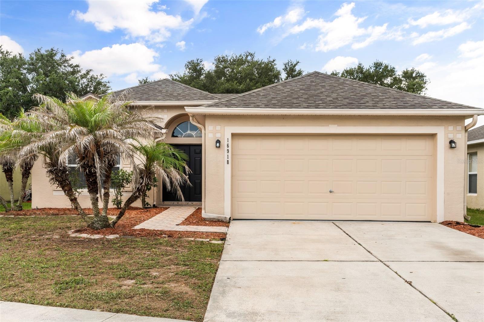 Photo of 16918 CORNER HILL COURT ORLANDO FL 32820