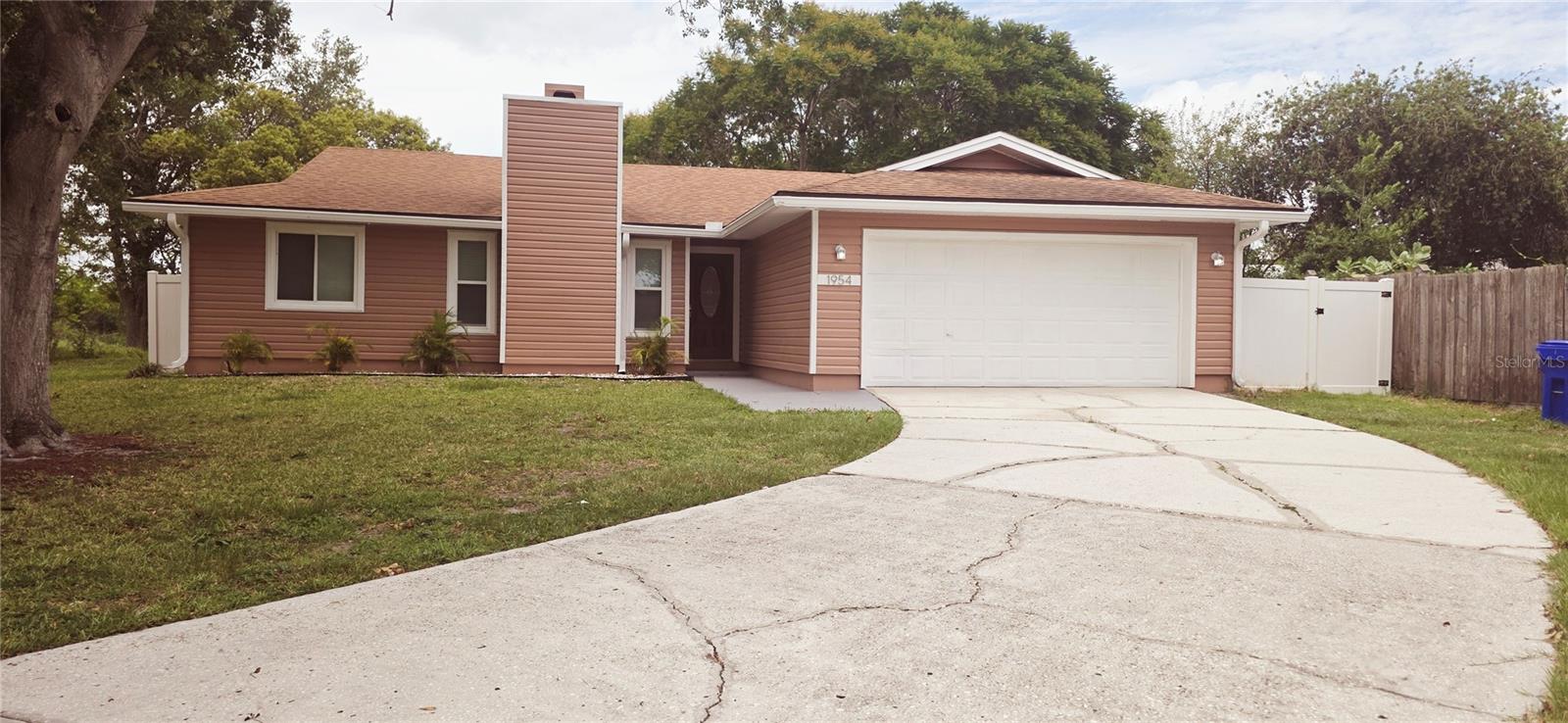 Photo of 1954 DEERFIELD DRIVE LAKELAND FL 33813