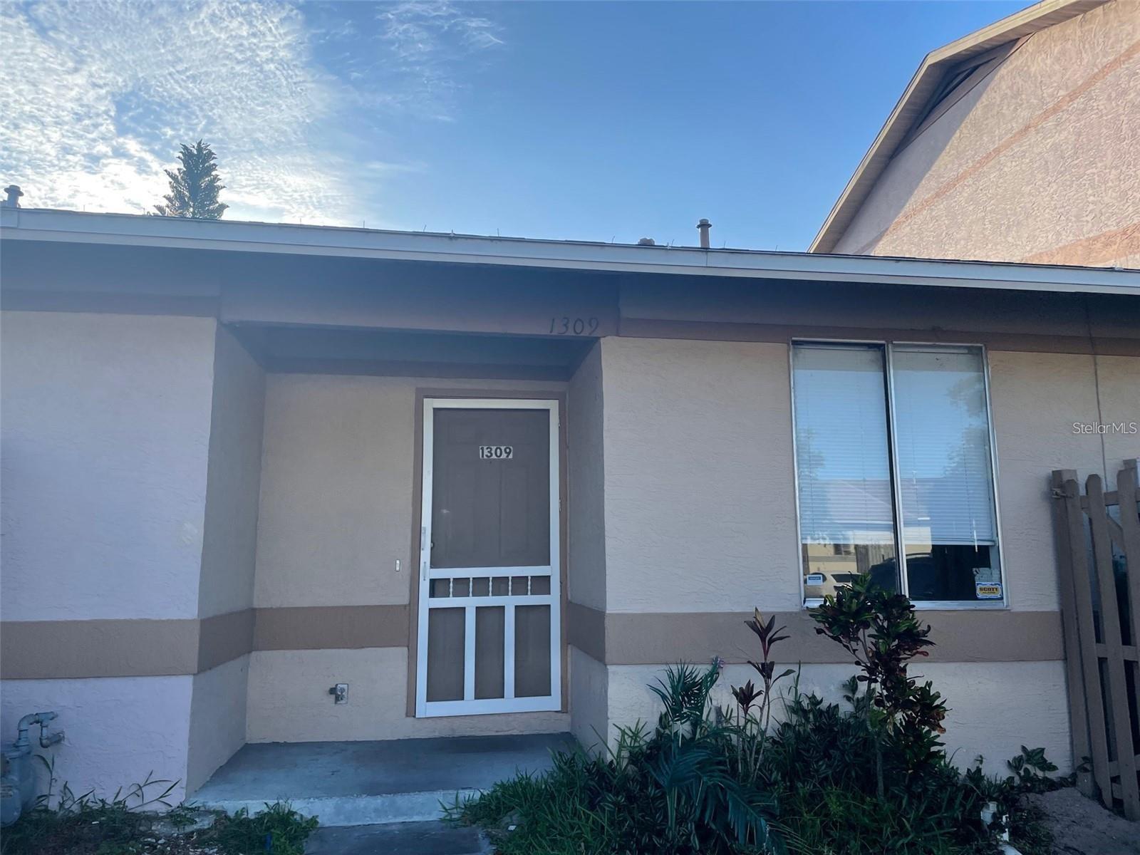 Photo of 1309 CARDINAL LANE WINTER GARDEN FL 34787