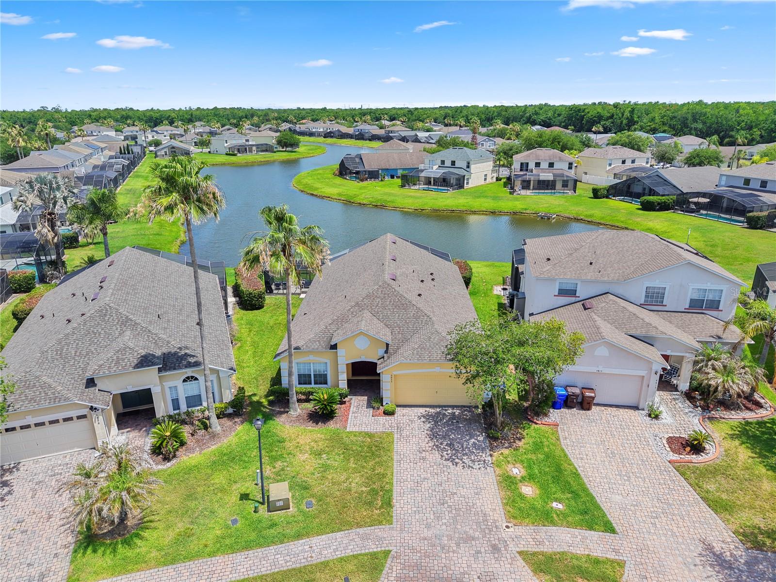 Photo of 4811 CUMBRIAN LAKES DRIVE KISSIMMEE FL 34746