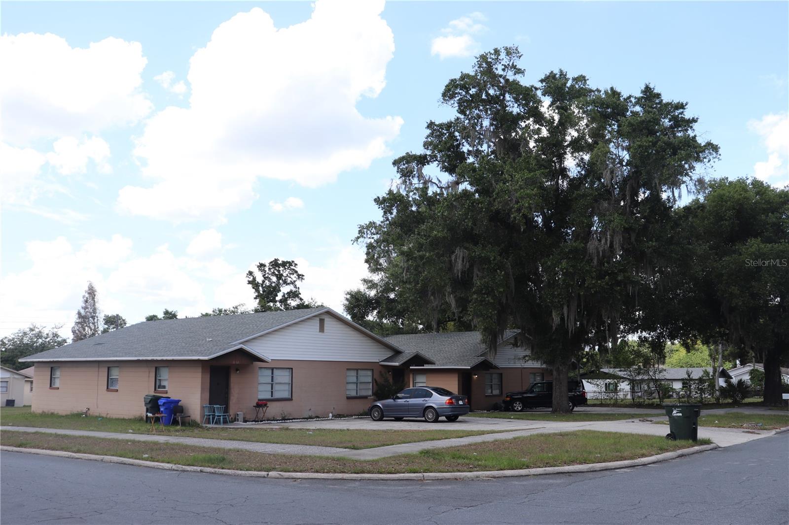 Photo of 1102 ROSELLE AVENUE LAKELAND FL 33805