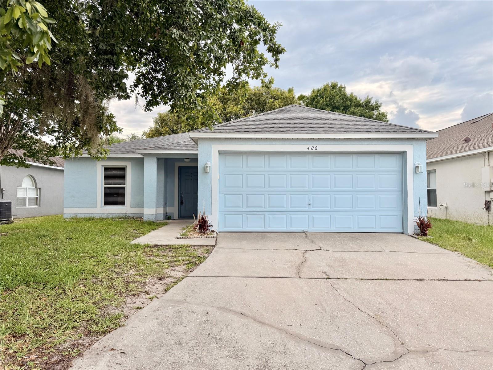 Photo of 426 WOODBURY PINES CIRCLE ORLANDO FL 32828