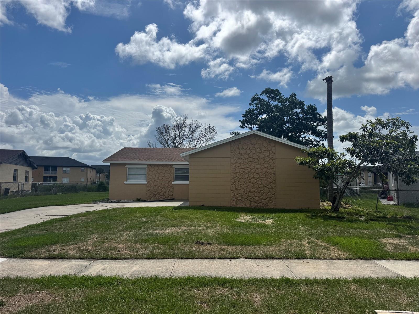 Photo of 5693 TULIP AVENUE ORLANDO FL 32839