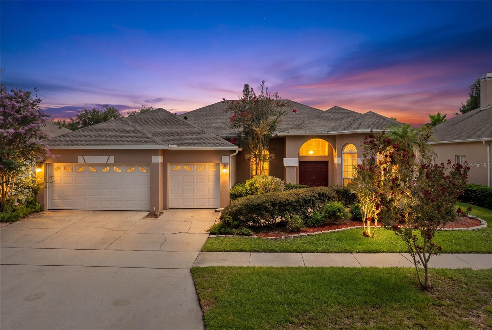 Photo of 3670 HALF MOON DRIVE ORLANDO FL 32812