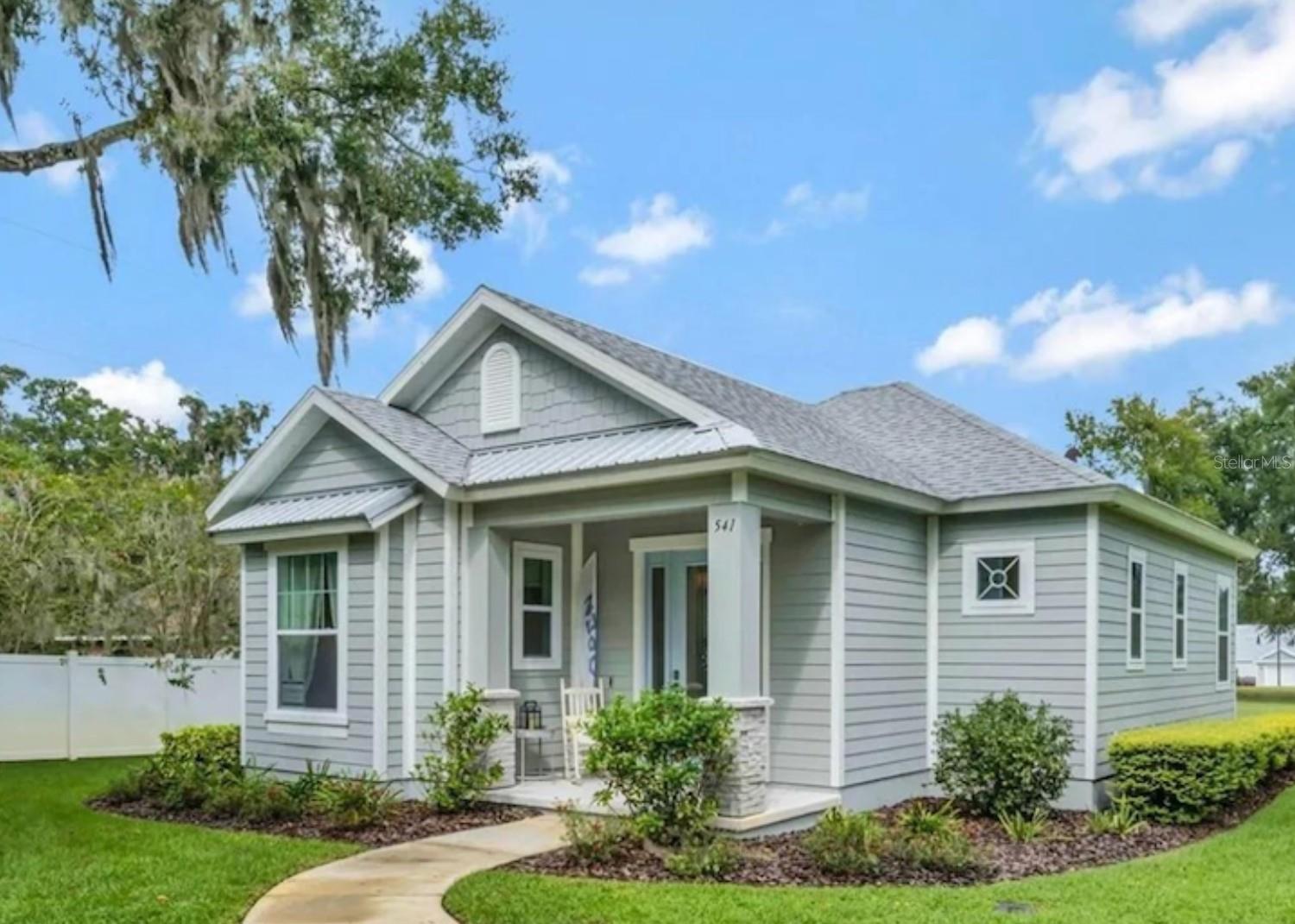 Photo of 904 AZALEA WALK CIRCLE DELAND FL 32724