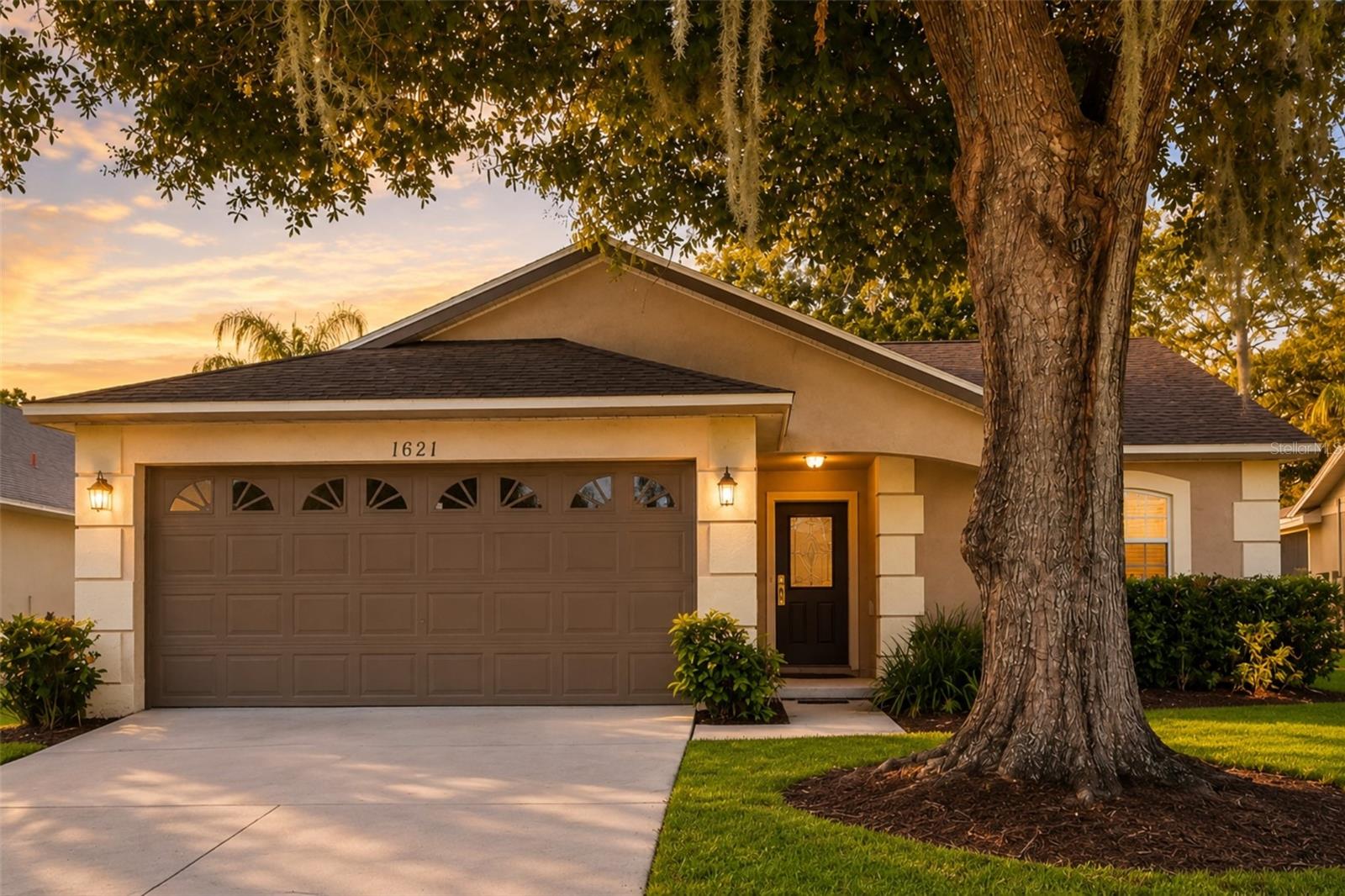 Photo of 1621 OAK HILL TRAIL KISSIMMEE FL 34747