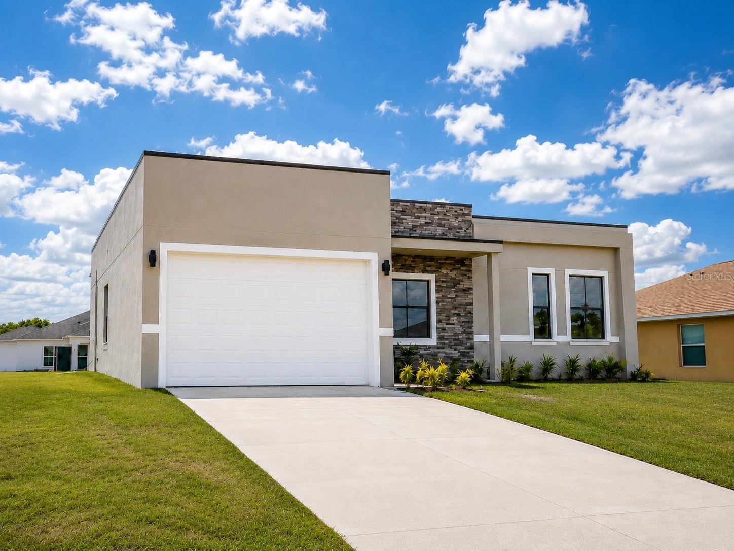 Photo of 1107 NW 9TH AVENUE CAPE CORAL FL 33993