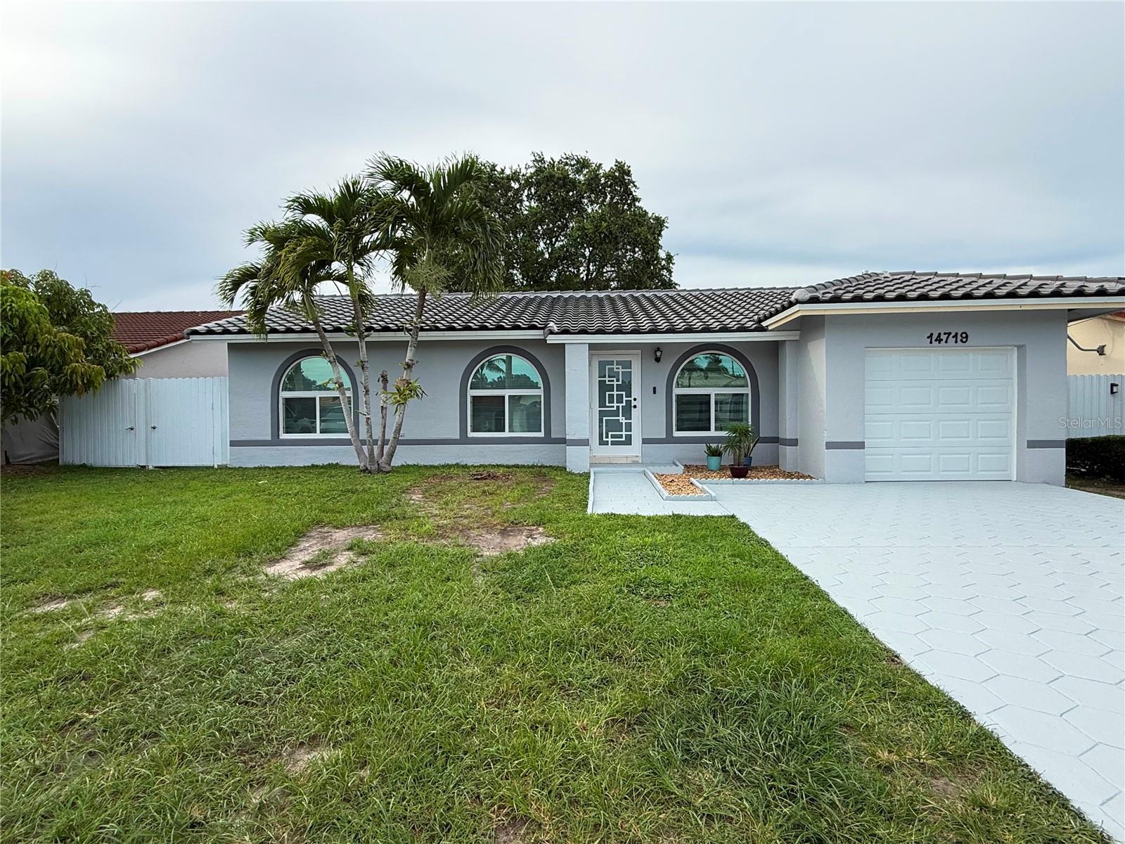 Photo of 14719 SW 176 TH STREET MIAMI FL 33187