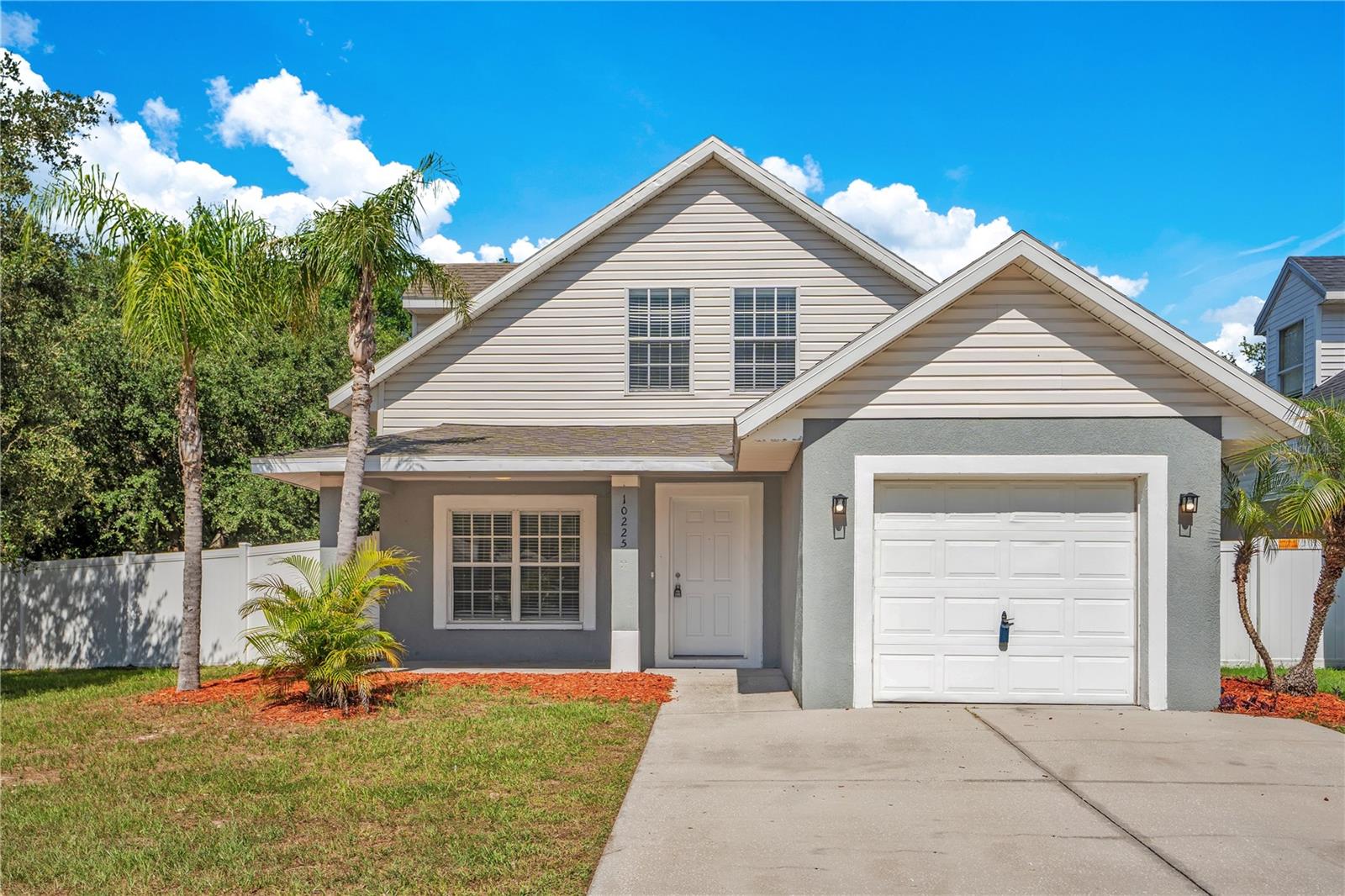 Photo of 10225 SUMMERVIEW CIRCLE RIVERVIEW FL 33578