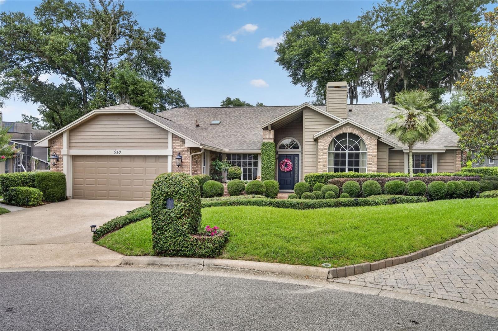 Photo of 910 BEARDED OAKS TERRACE LONGWOOD FL 32779