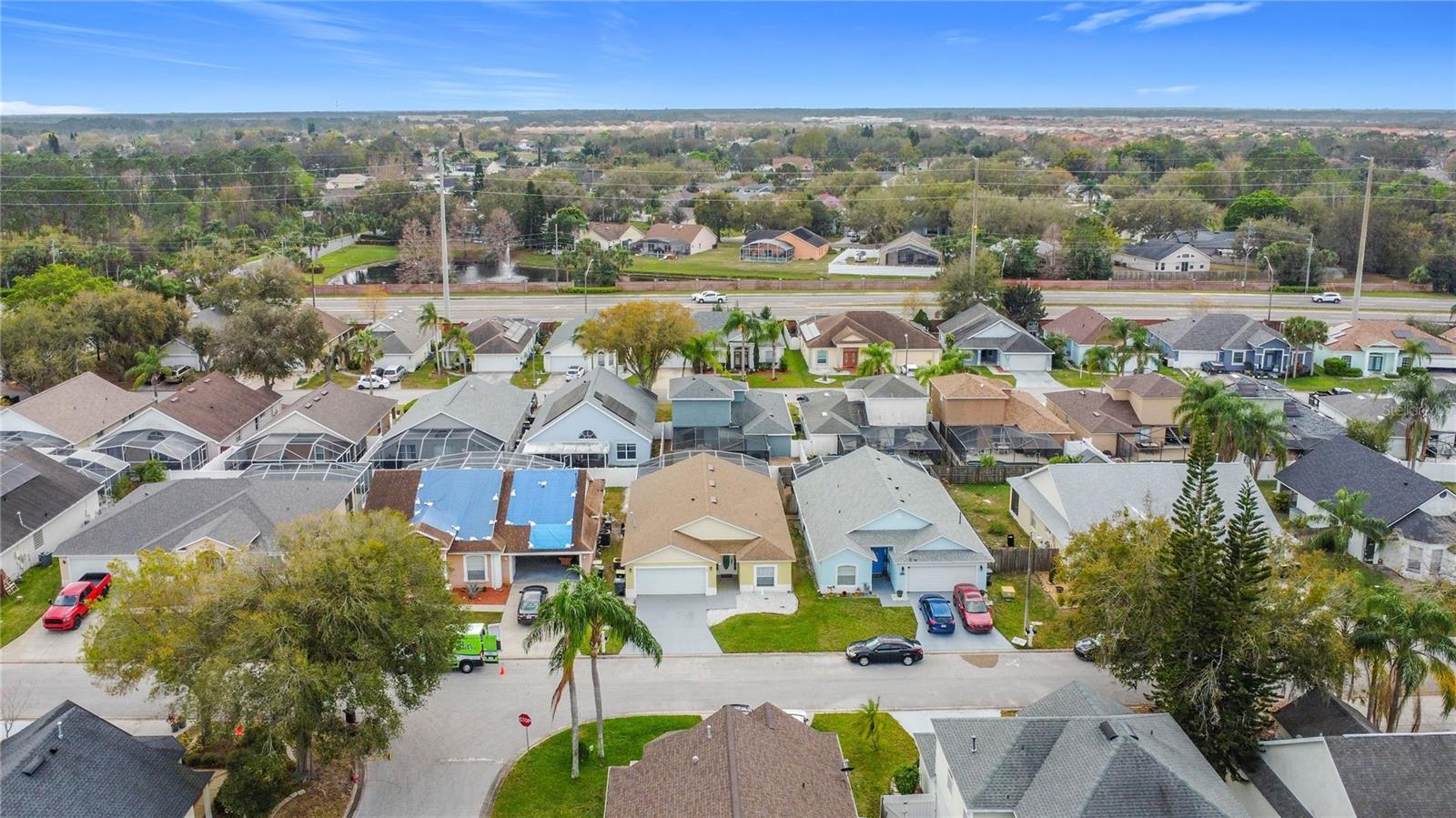 Photo of 458 HOLLINGHEAD LOOP DAVENPORT FL 33896