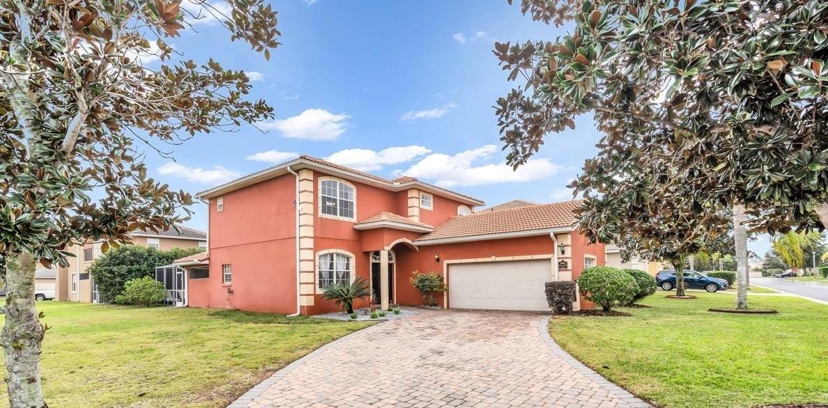 Photo of 241 VISTA LOOP DAVENPORT FL 33897