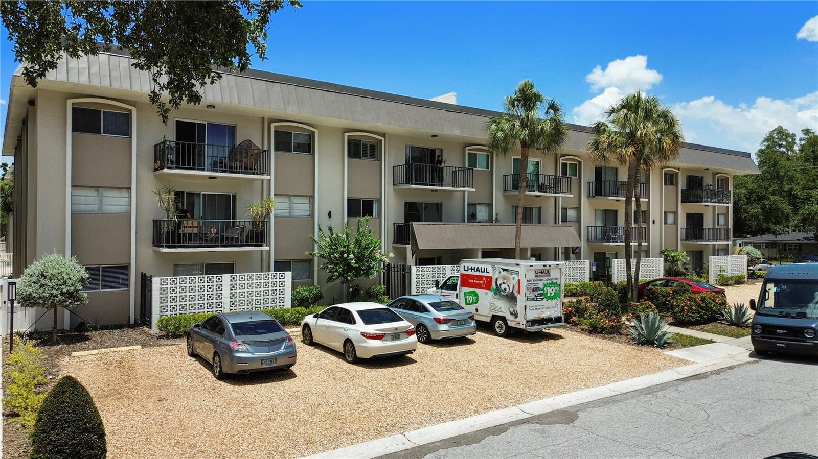 Photo of 4607 W FIG STREET #209 TAMPA FL 33609