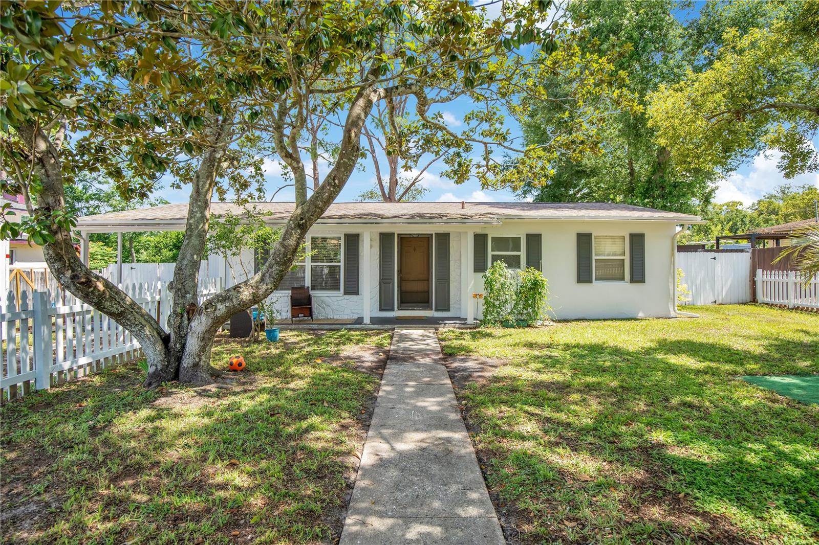 Photo of 682 MERRIMAC STREET DELTONA FL 32725