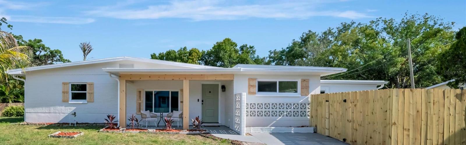 Photo of 2600 40TH AVENUE ST PETERSBURG FL 33714