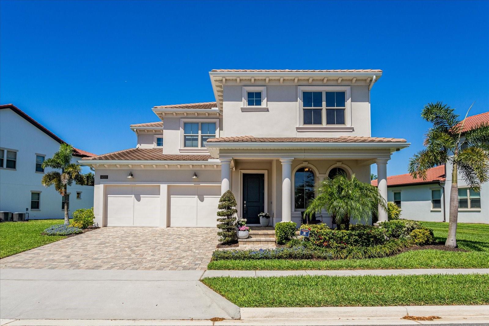 Photo of 8222 TOPSAIL PLACE WINTER GARDEN FL 34787