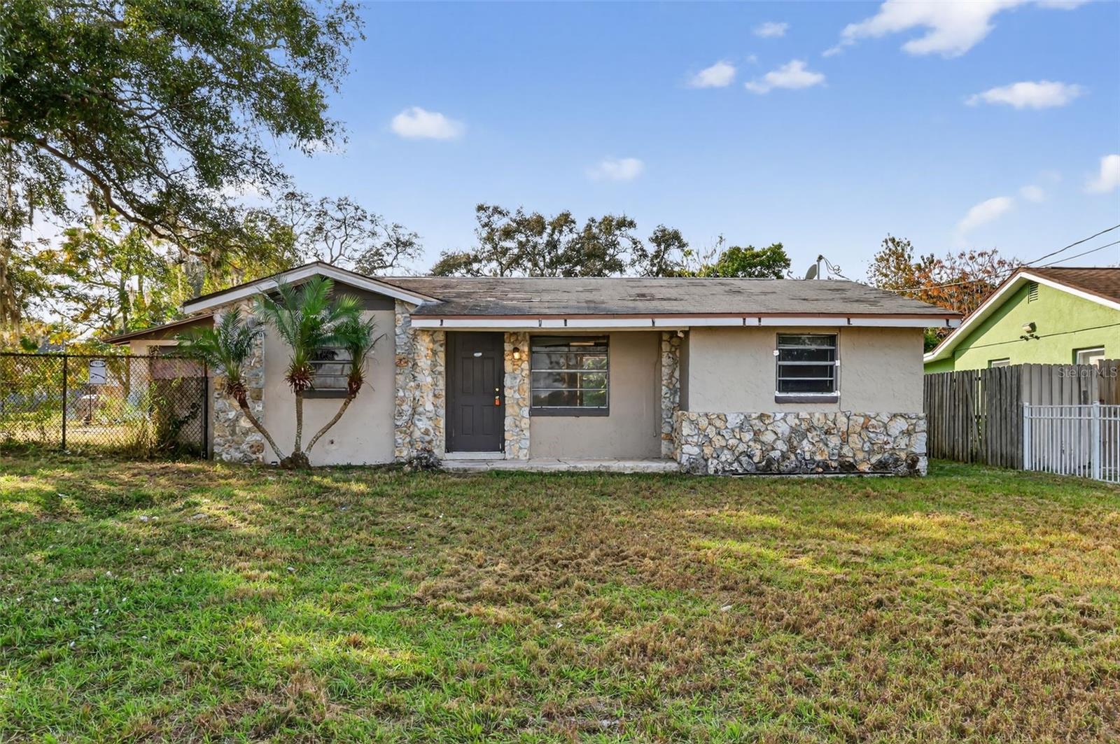 Photo of 22 S OBSERVATORY DRIVE ORLANDO FL 32835