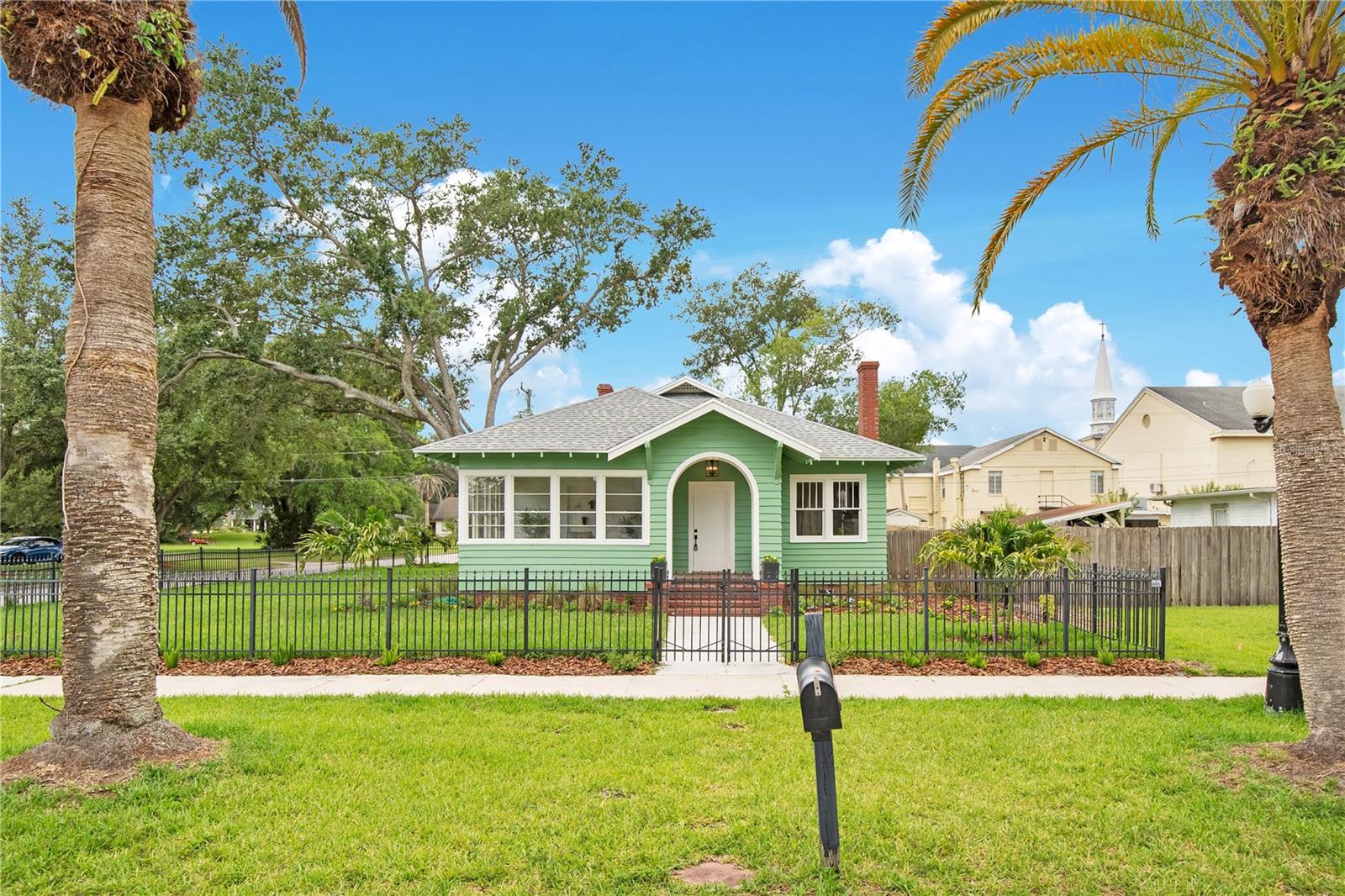 Photo of 1318 S PARK AVENUE SANFORD FL 32771