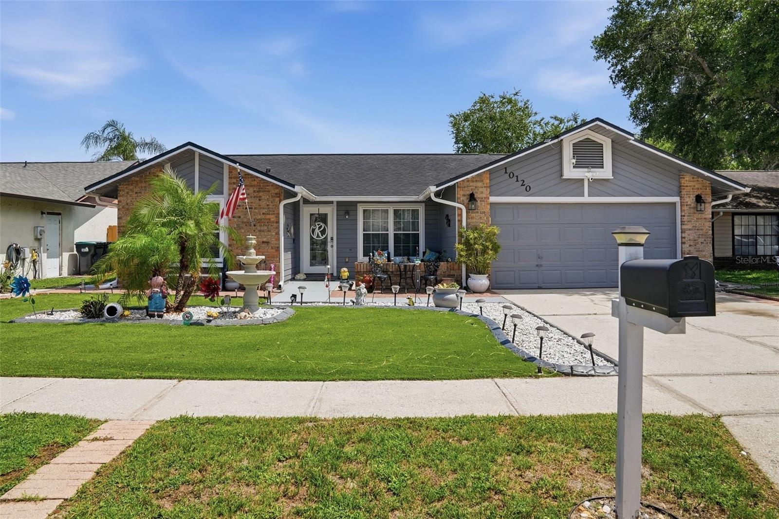 Photo of 10120 CHESHAM DRIVE ORLANDO FL 32817