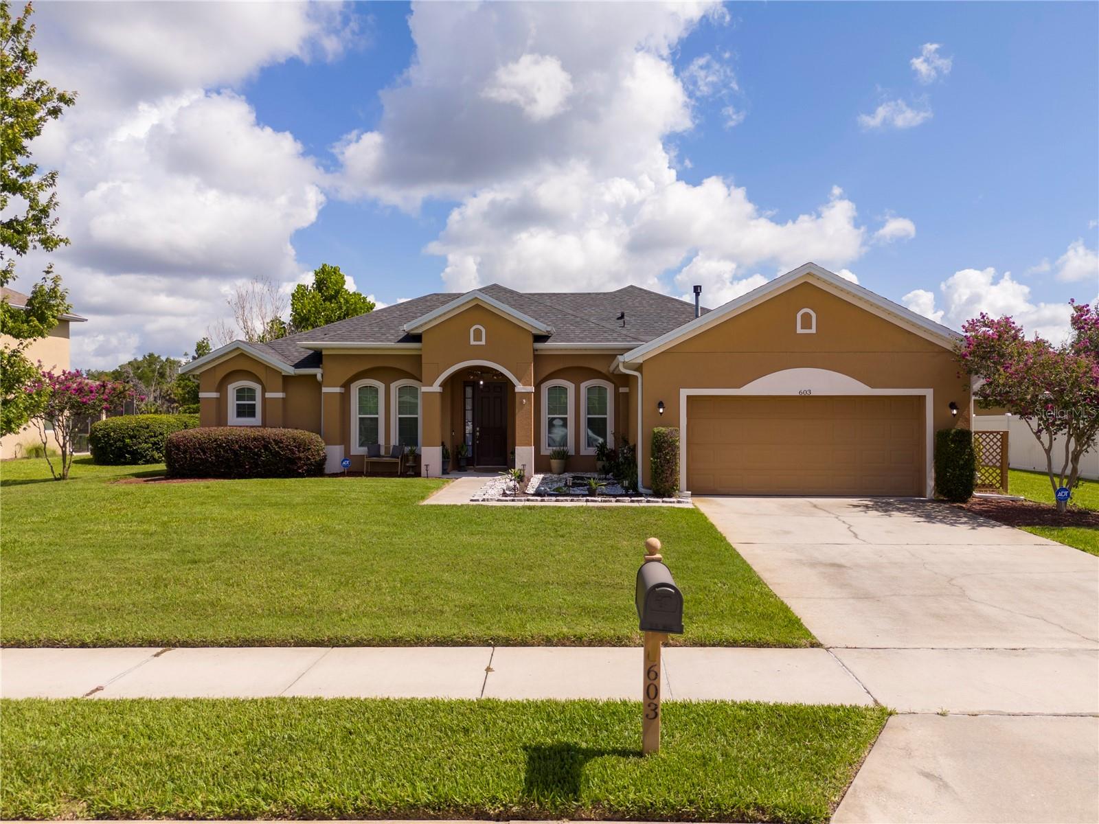 Photo of 603 BRITTLE FERN AVENUE DELAND FL 32720