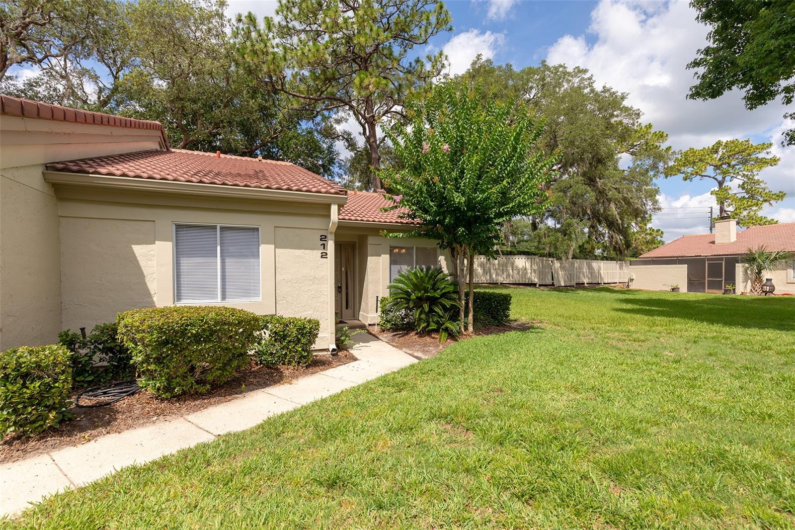 Photo of 212 W SABAL PALM PLACE #212 LONGWOOD FL 32779
