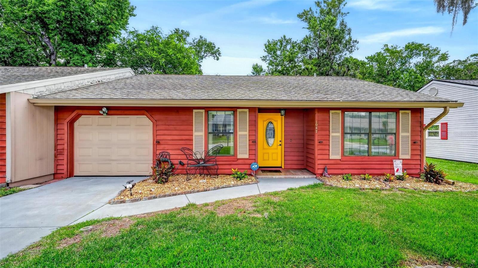 Photo of 1047 W SAMMS AVENUE PORT ORANGE FL 32129