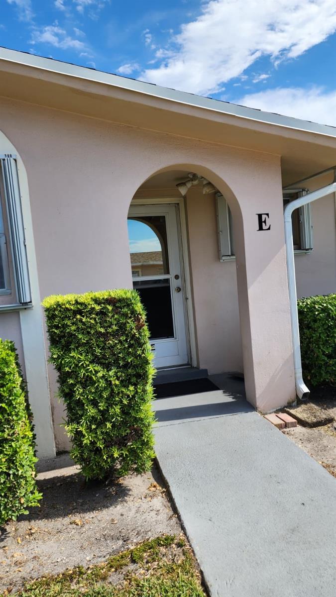 Photo of 2784 DUDLEY DRIVE #E WEST PALM BEACH FL 33415