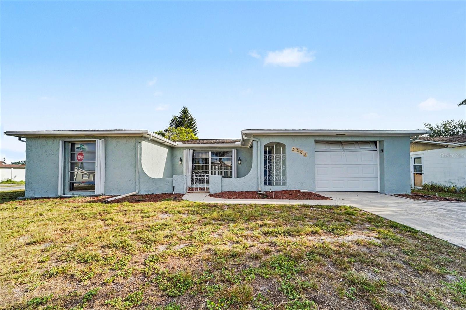 Photo of 3207 SALISBURY DRIVE HOLIDAY FL 34691
