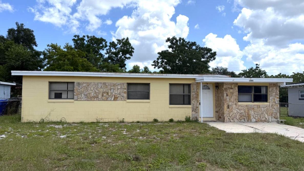 Photo of 1004 WURST ROAD OCOEE FL 34761