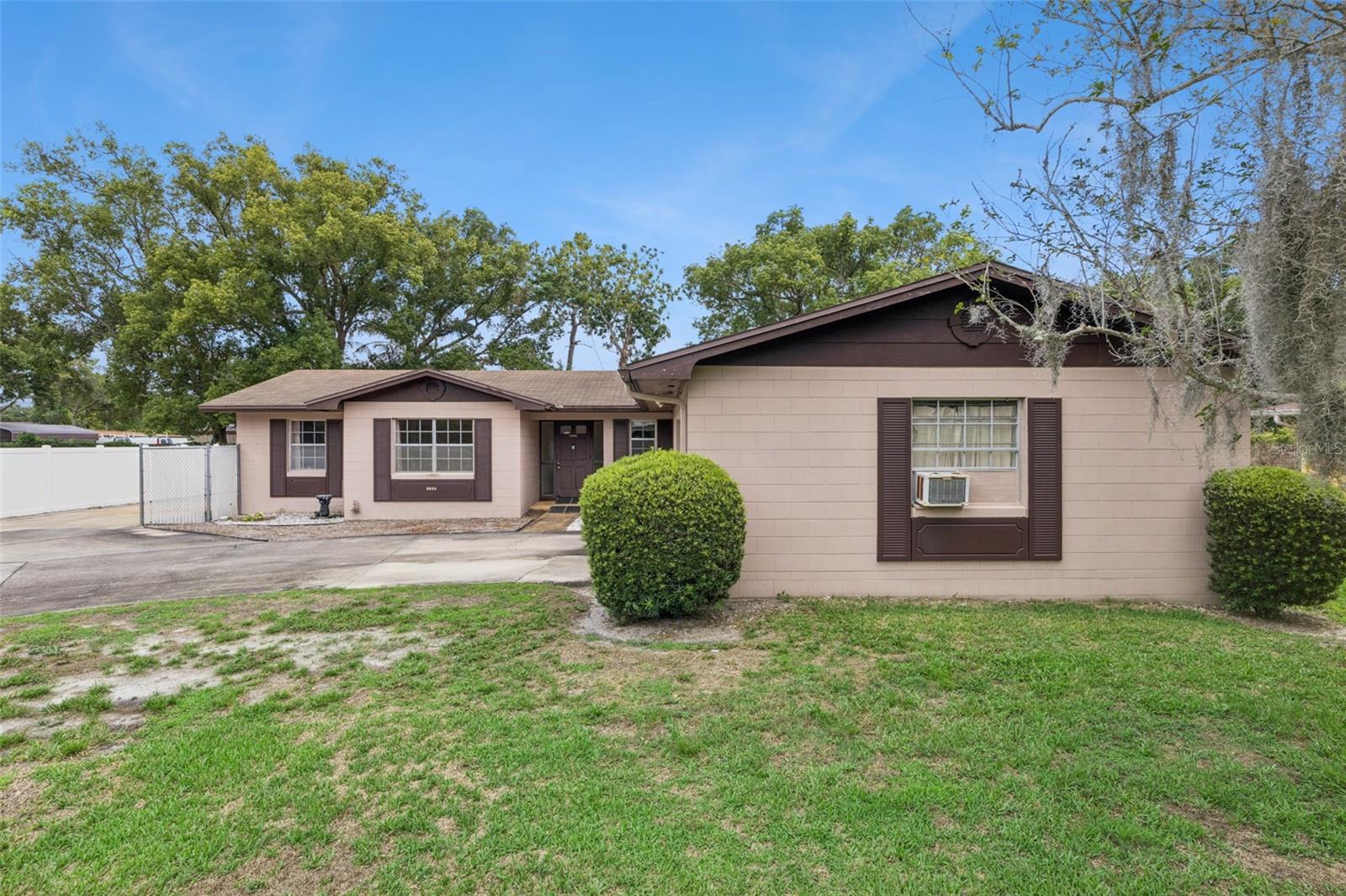 Photo of 8006 MONTEZUMA TRAIL ORLANDO FL 32825