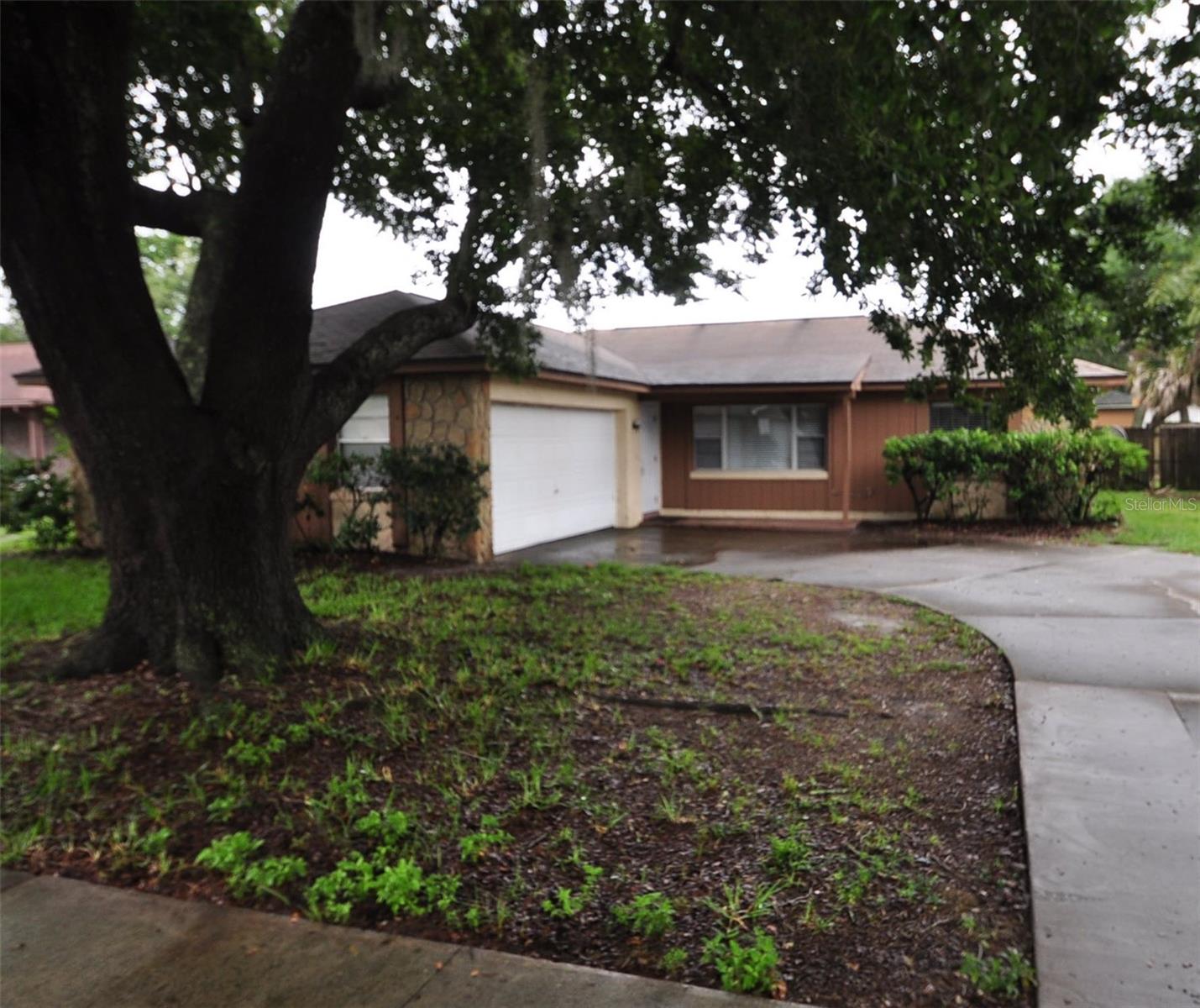 Photo of 3188 BARBADOS COURT APOPKA FL 32703