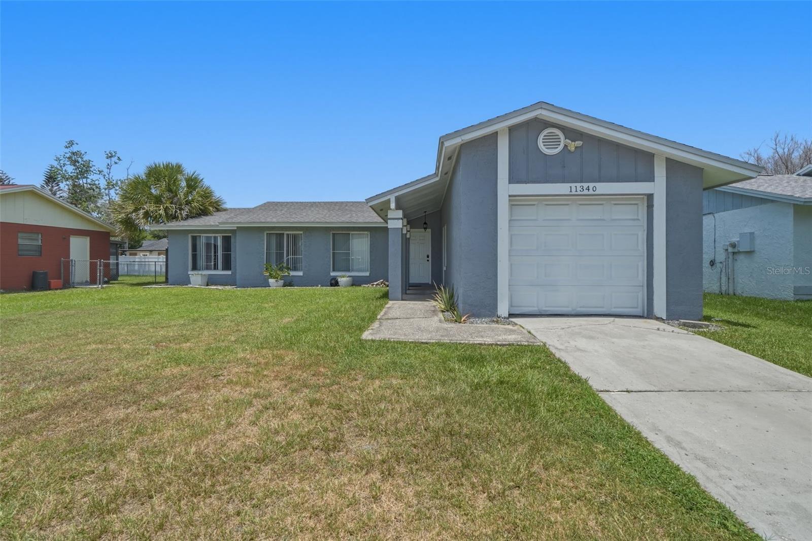 Photo of 11340 CARDIFF DRIVE ORLANDO FL 32837