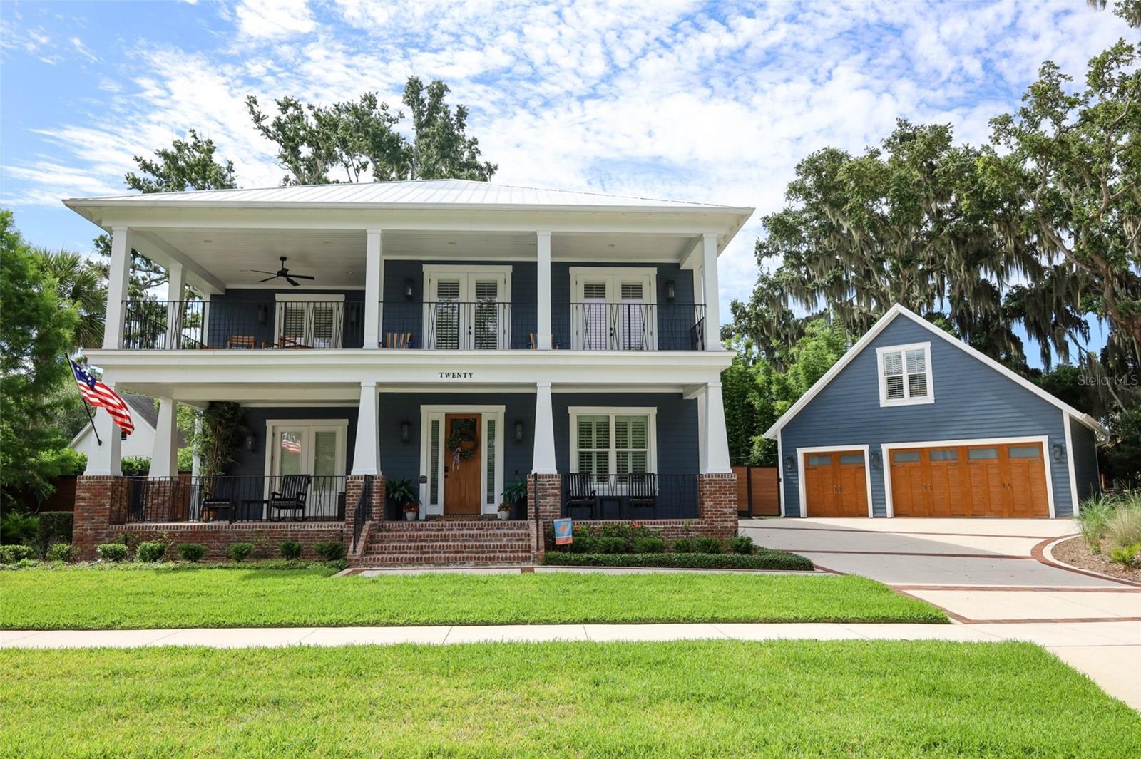 Photo of 20 W CREST AVENUE WINTER GARDEN FL 34787