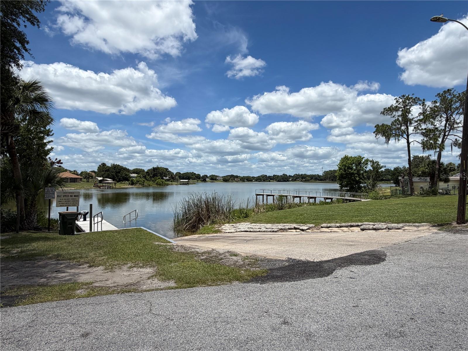 Photo of 0 LAKEVIEW STREET UMATILLA FL 32784