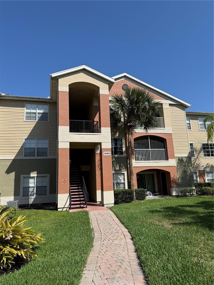 Photo of 1950 SUMMER CLUB DRIVE #202 OVIEDO FL 32765